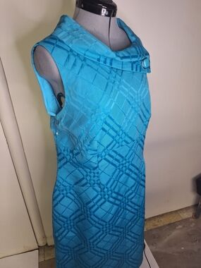 Tahara Sleeveless Aqua Blue Textured Shift Dress W/Beautiful Collar Sz 16